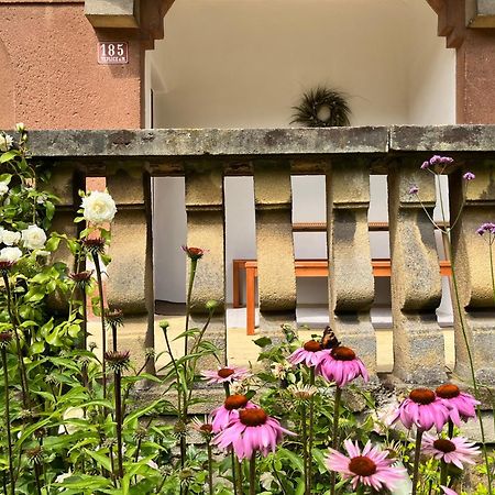 Apartman Teplice Nad Metuji Exterior photo